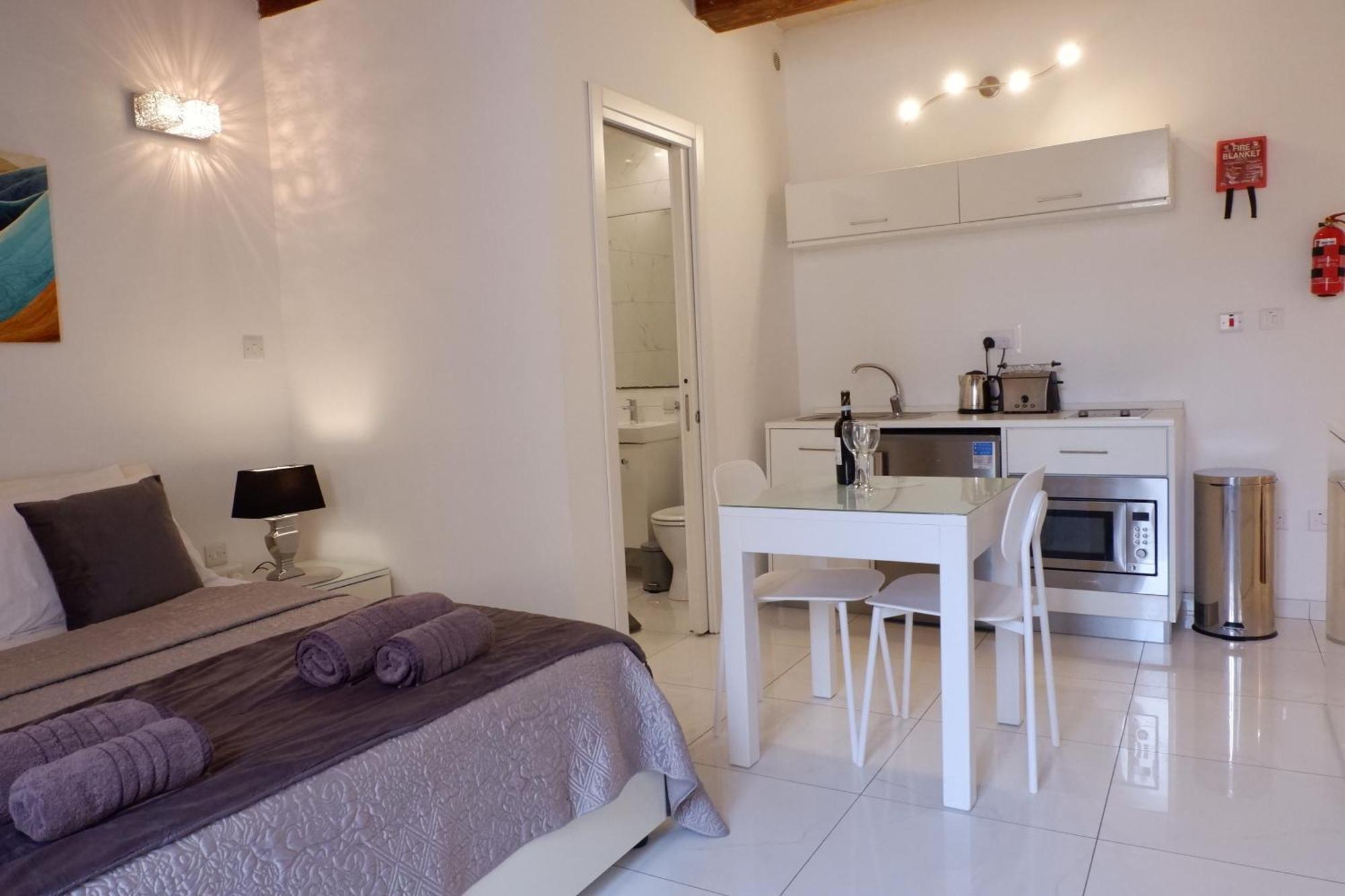 Spqr Studios 2 Valletta Luaran gambar